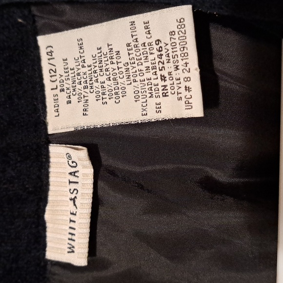 Vintage White Stag Women's Navy Blue Floral Jacket. Large. - Picture 3 of 10